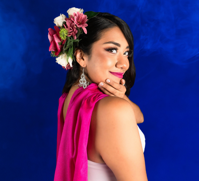 lorena medina contrataciones